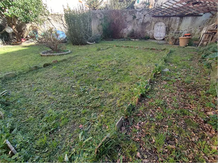 Immagine 45 di Appartamento in vendita  in Via Maggi a Livorno