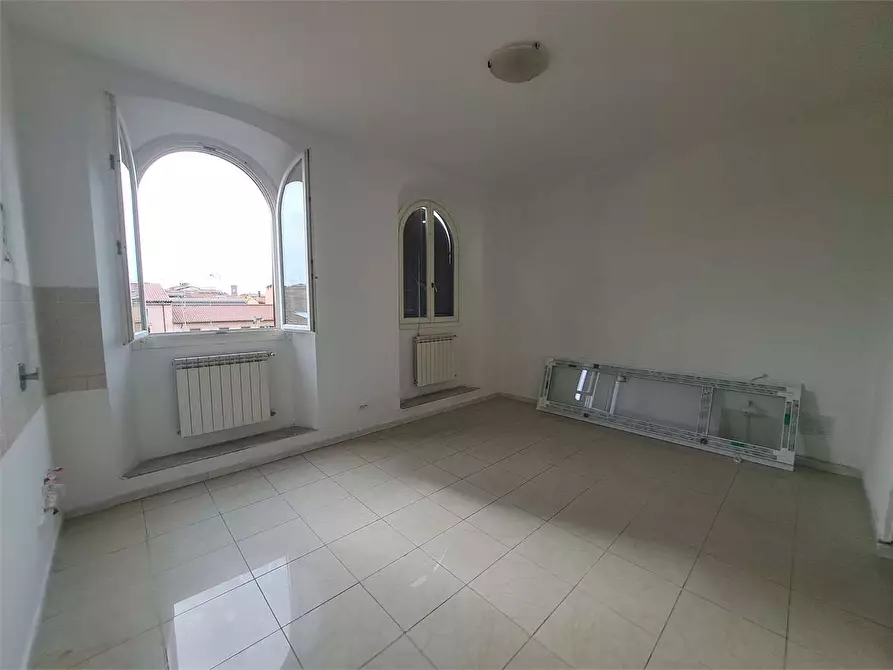 Immagine 1 di Appartamento in vendita  in via mentana a Livorno