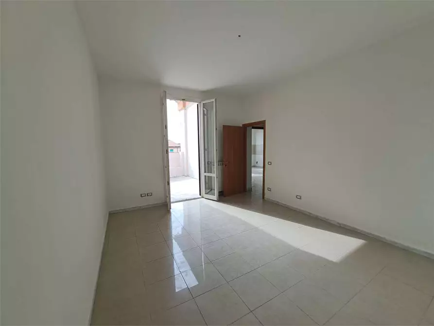 Immagine 9 di Appartamento in vendita  in via mentana a Livorno