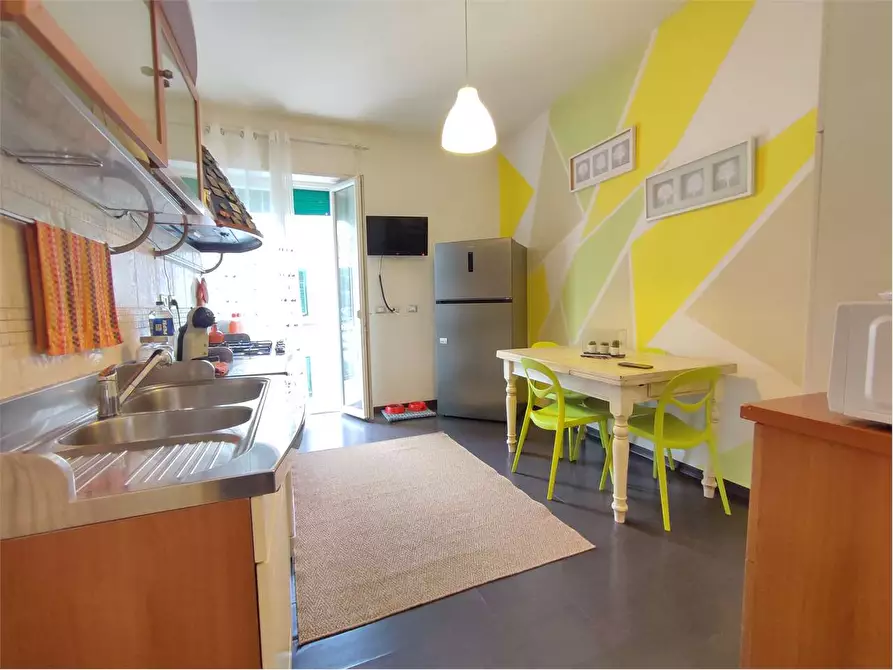 Immagine 7 di Appartamento in vendita  in via Antonio Mangini a Livorno