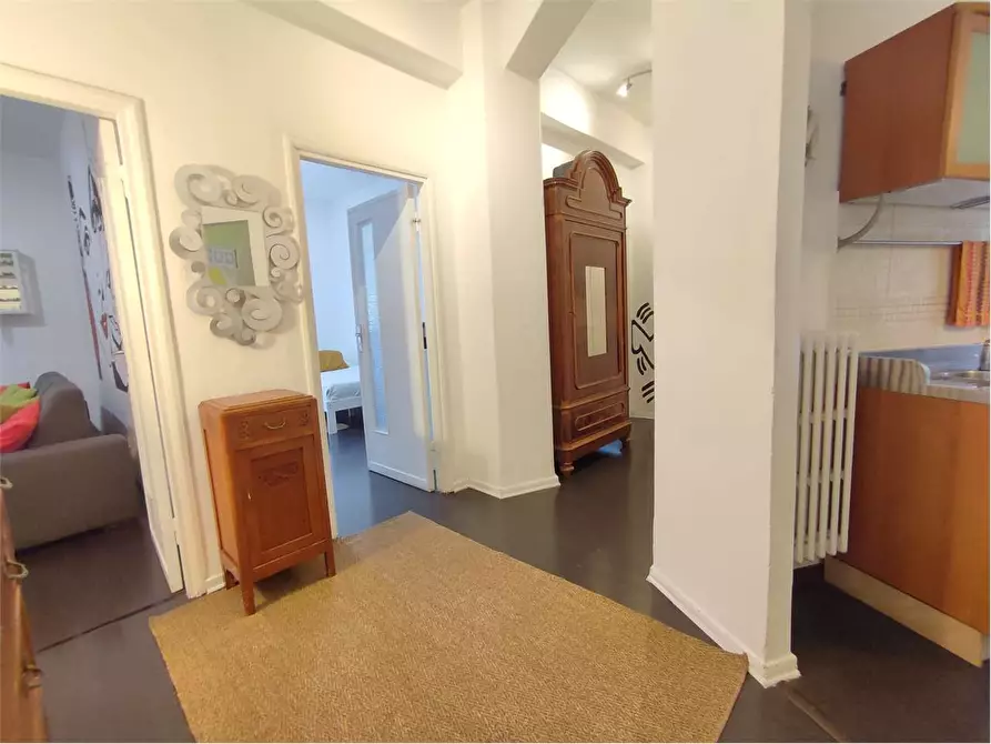 Immagine 9 di Appartamento in vendita  in via Antonio Mangini a Livorno