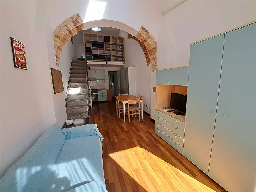 Immagine 1 di Appartamento in vendita  in via VITTORIO CORCOS a Livorno