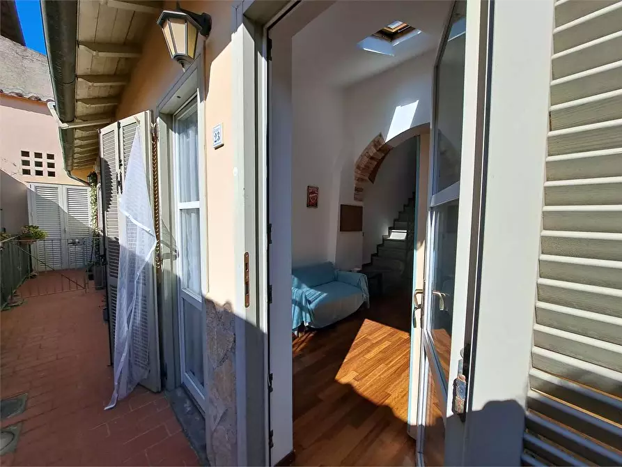 Immagine 2 di Appartamento in vendita  in via VITTORIO CORCOS a Livorno