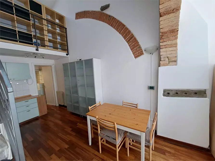 Immagine 7 di Appartamento in vendita  in via VITTORIO CORCOS a Livorno