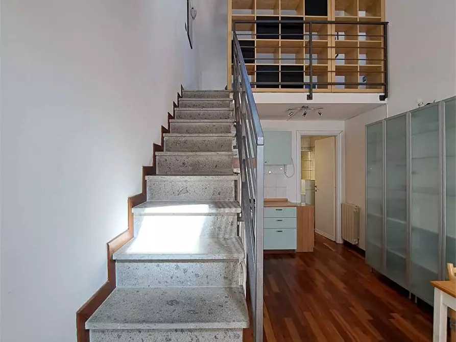 Immagine 9 di Appartamento in vendita  in via VITTORIO CORCOS a Livorno