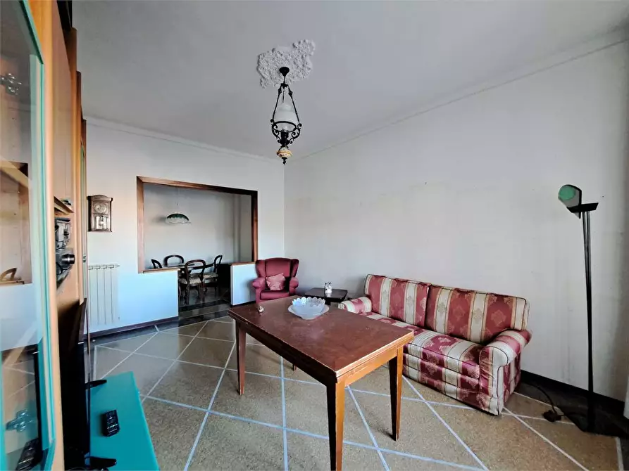 Immagine 6 di Appartamento in vendita  in Viale italia  5 a Livorno