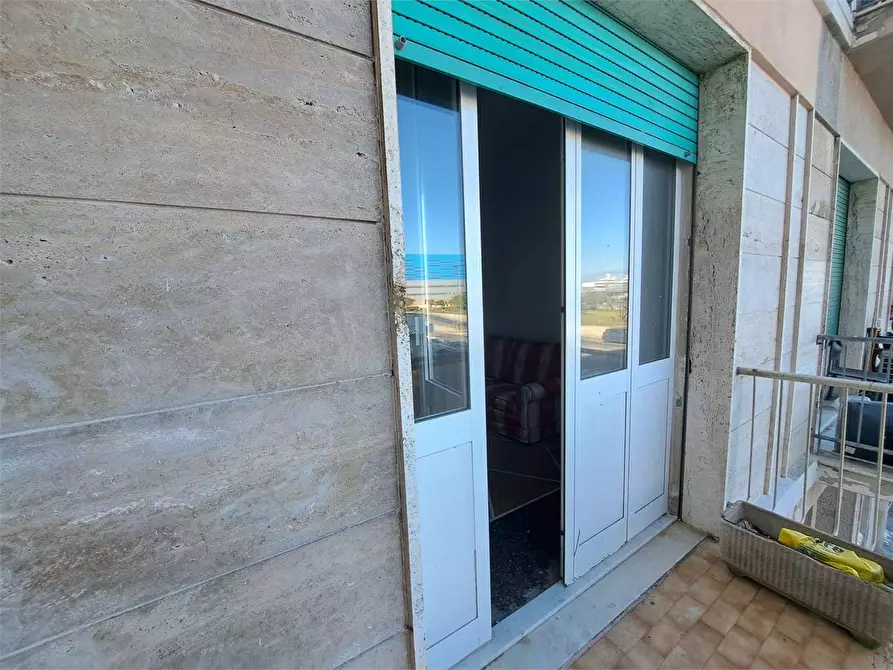 Immagine 29 di Appartamento in vendita  in Viale italia  5 a Livorno