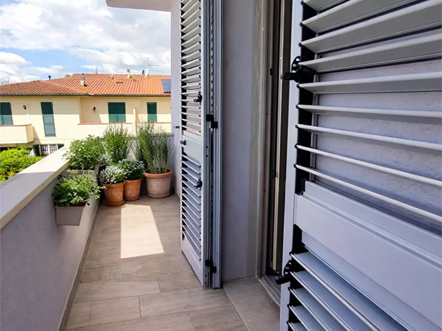 Immagine 27 di Appartamento in vendita  in Via Alessandro Volta a Ponsacco