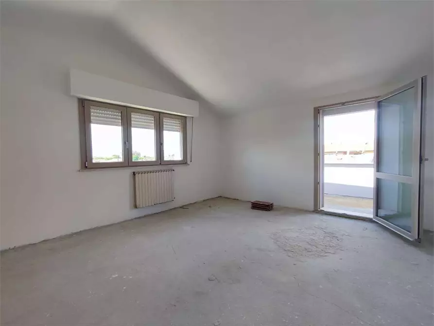 Immagine 35 di Appartamento in vendita  in Via Alessandro Volta a Ponsacco