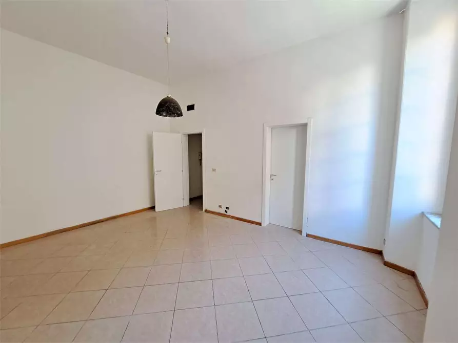 Immagine 1 di Appartamento in vendita  in via dei Mulini a Livorno
