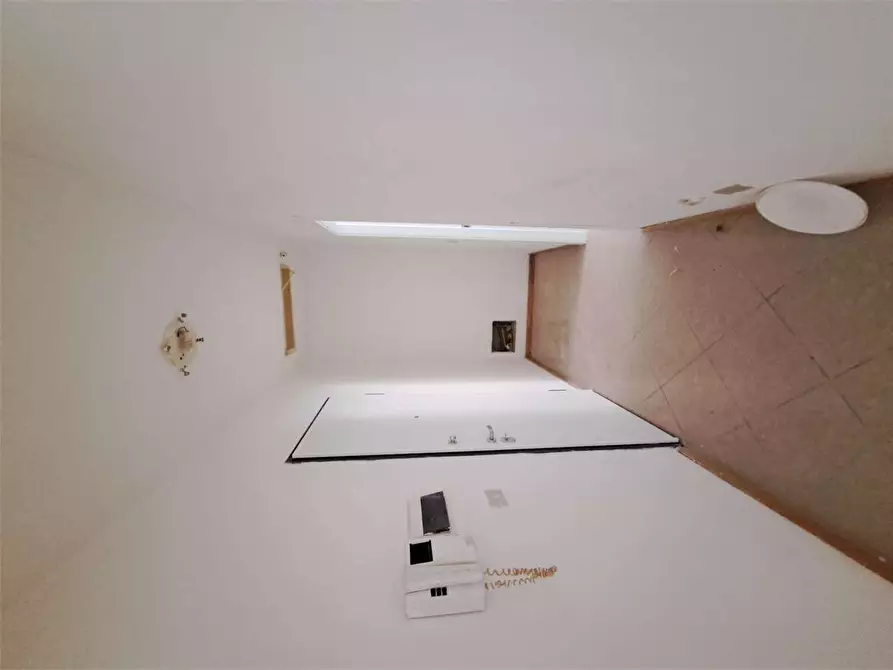 Immagine 9 di Appartamento in vendita  in via dei Mulini a Livorno