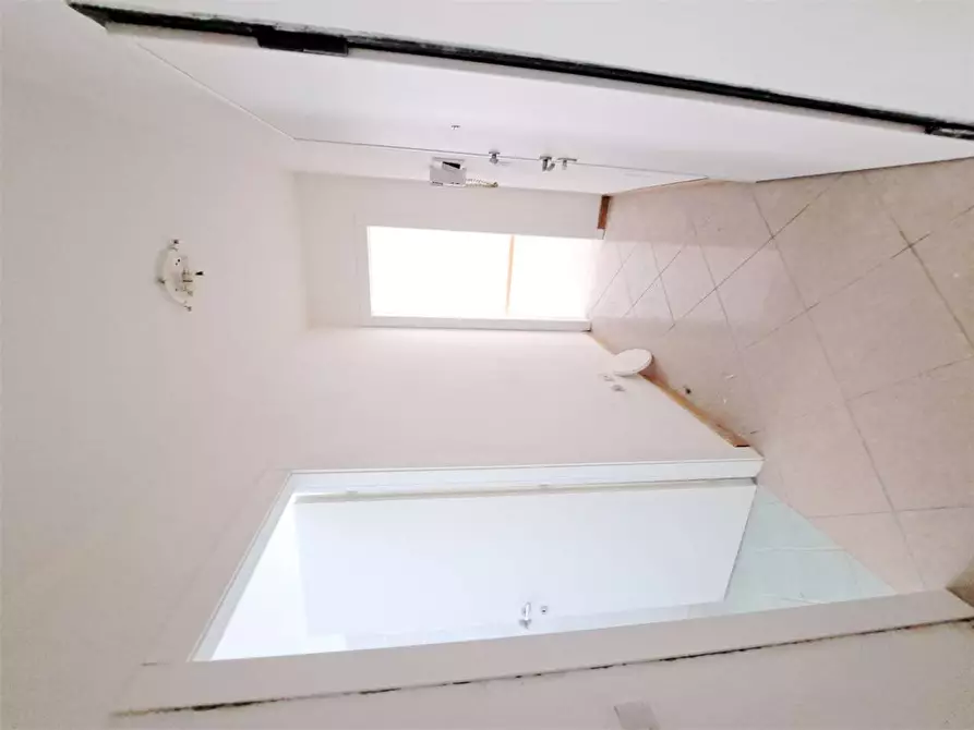 Immagine 13 di Appartamento in vendita  in via dei Mulini a Livorno