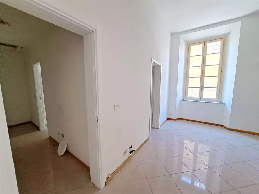 Immagine 15 di Appartamento in vendita  in via dei Mulini a Livorno
