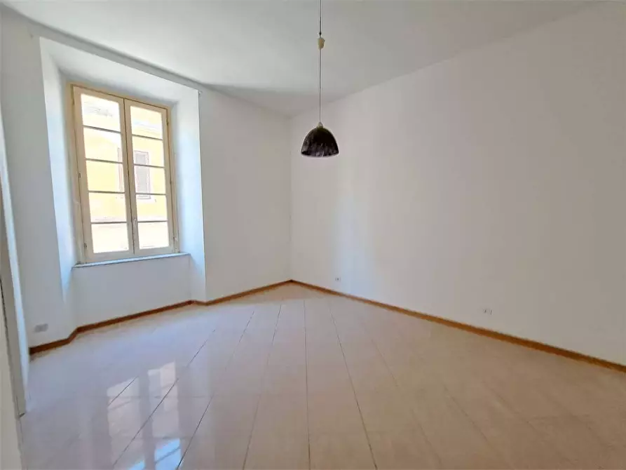 Immagine 16 di Appartamento in vendita  in via dei Mulini a Livorno