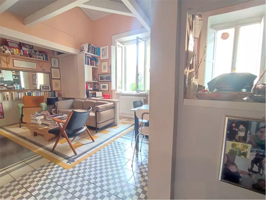 Immagine 5 di Appartamento in vendita  in via Goldoni a Livorno