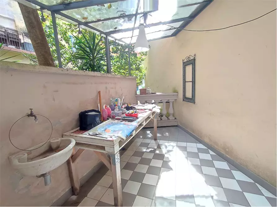 Immagine 19 di Appartamento in vendita  in via Goldoni a Livorno