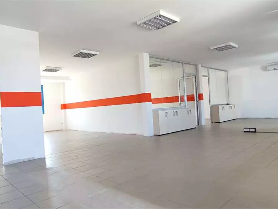 Immagine 6 di Capannone industriale in vendita  in Via Spagna 30 a Collesalvetti