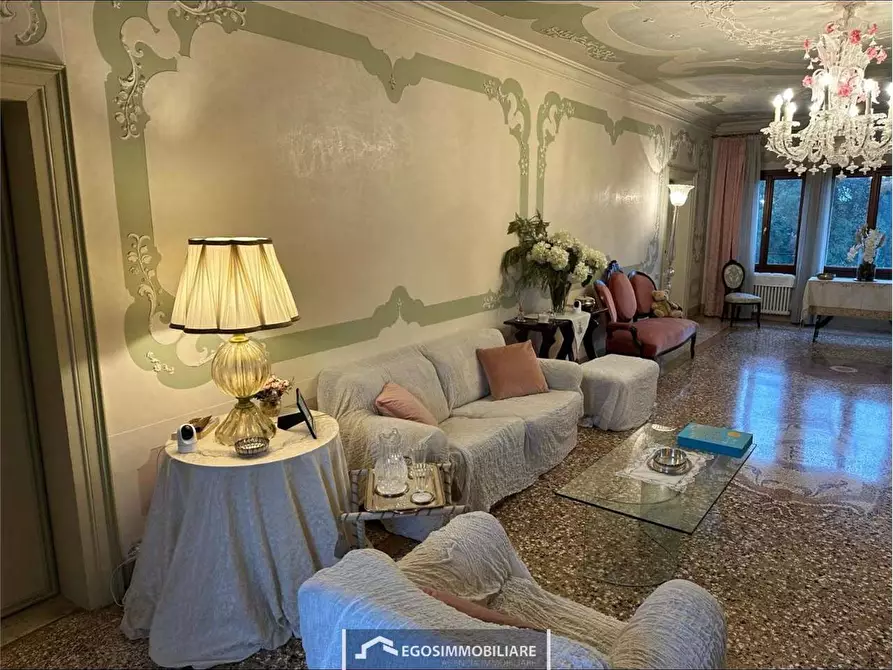 Immagine 6 di Attico in vendita  in Strada Terraglio a Treviso