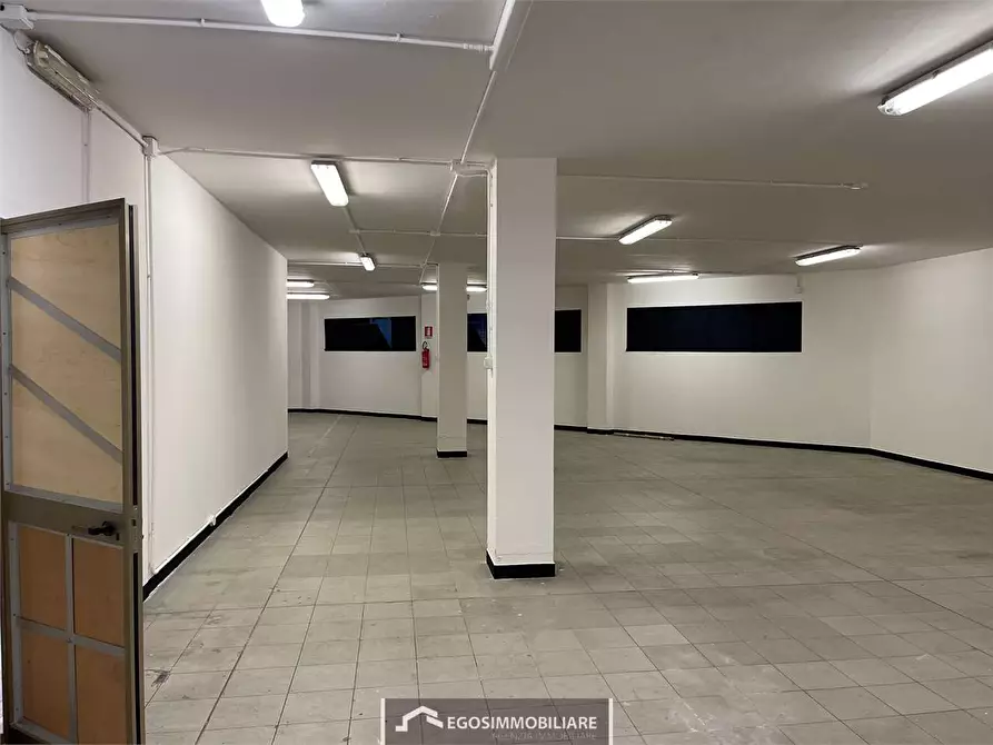 Immagine 5 di Capannone industriale in vendita  a Desenzano Del Garda