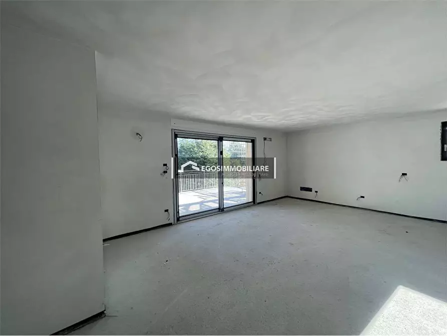 Immagine 26 di Appartamento in vendita  in Via Sirmione 21 a Desenzano Del Garda