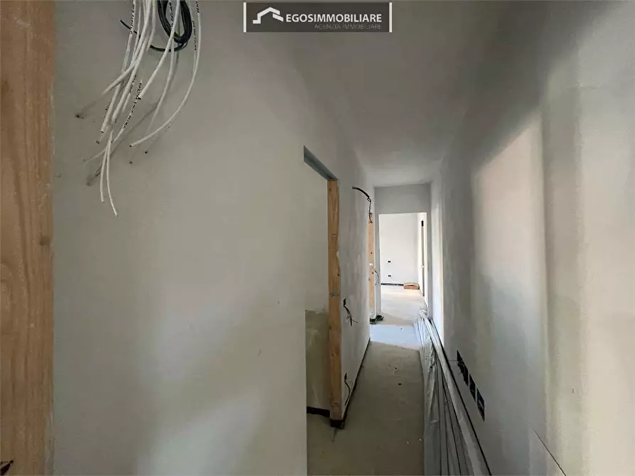 Immagine 18 di Trilocale in vendita  in Via Sirmione 21 a Desenzano Del Garda