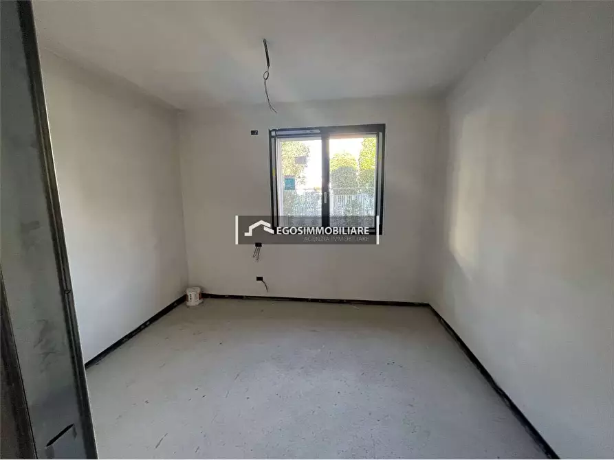 Immagine 21 di Trilocale in vendita  in Via Sirmione 21 a Desenzano Del Garda