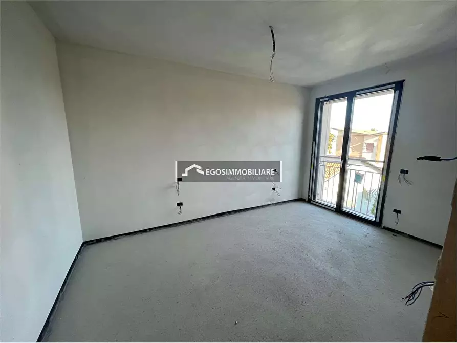 Immagine 31 di Trilocale in vendita  in Via Sirmione 21 a Desenzano Del Garda