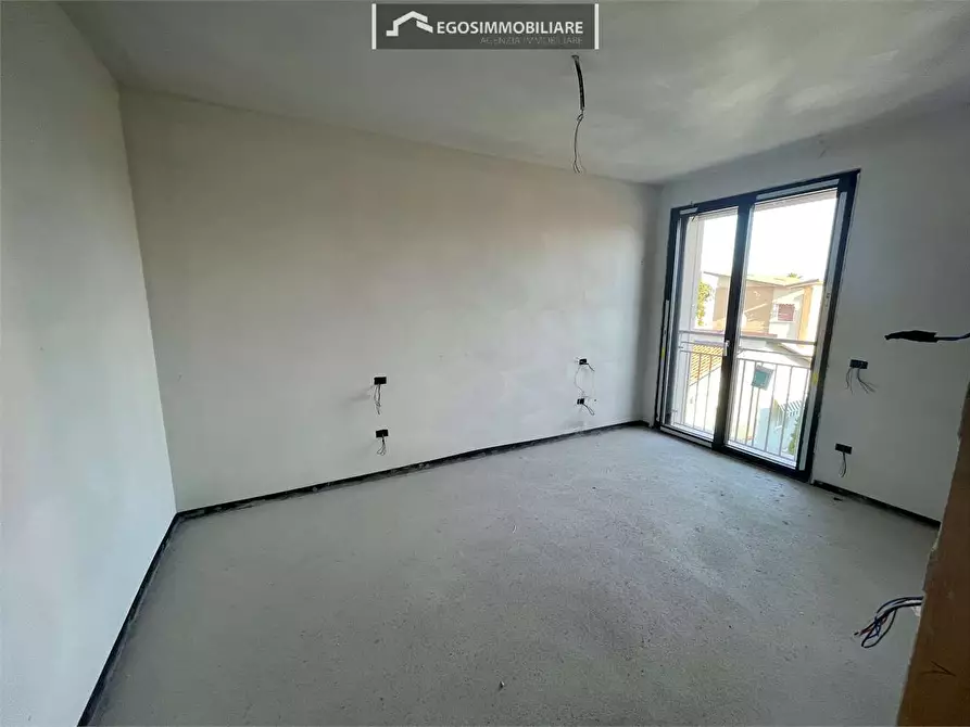 Immagine 31 di Trilocale in vendita  in Via Sirmione 21 a Desenzano Del Garda