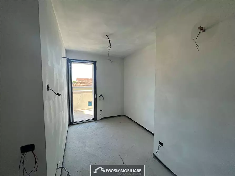 Immagine 32 di Trilocale in vendita  in Via Sirmione 21 a Desenzano Del Garda