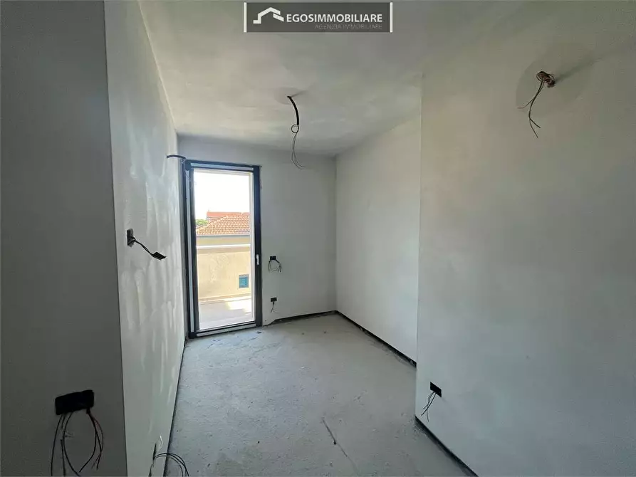 Immagine 32 di Trilocale in vendita  in Via Sirmione 21 a Desenzano Del Garda