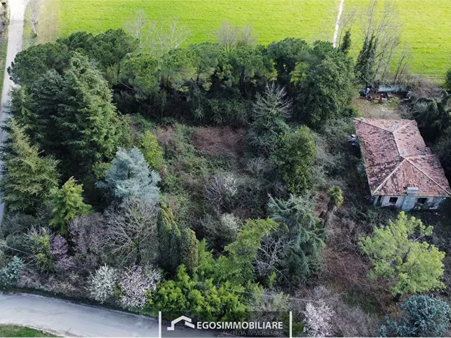 Immagine 2 di Rustico / casale in vendita  in Via Adriano  16 a Desenzano Del Garda