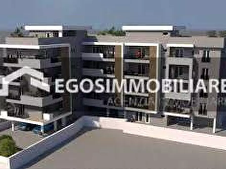 Immagine 5 di Attico in vendita  in Via Guglielmo Marconi 133 a Desenzano Del Garda