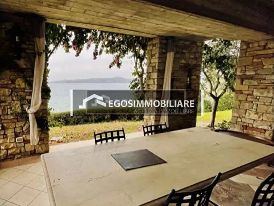 Immagine 20 di Villa in vendita  a Padenghe Sul Garda