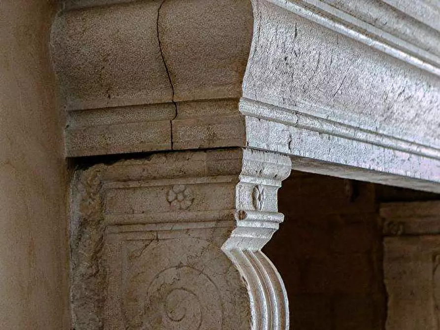 Immagine 26 di Villa in vendita  a Padenghe Sul Garda