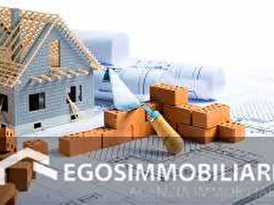 Immagine 1 di Appartamento in vendita  in Piazza Garibaldi a Desenzano Del Garda