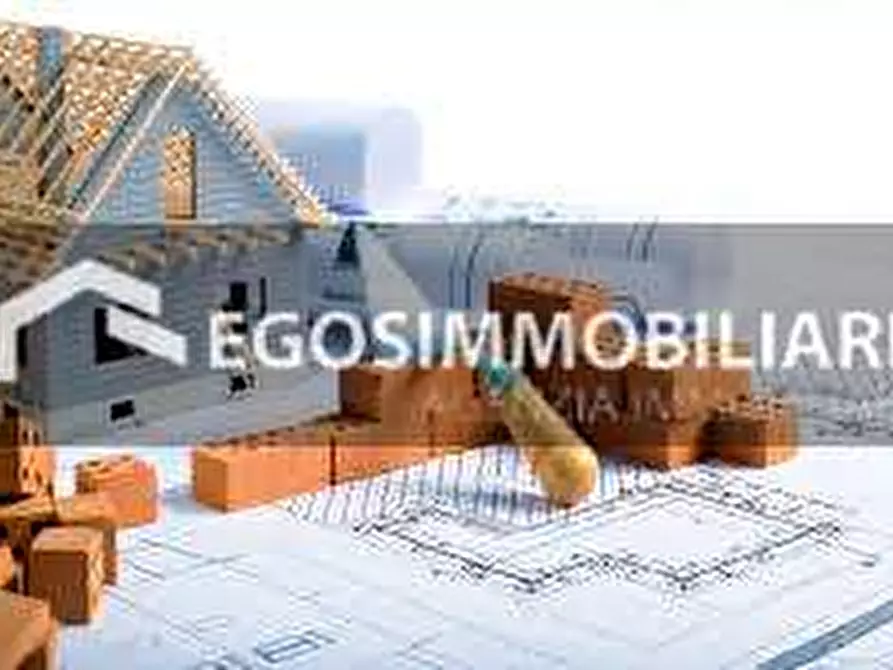 Immagine 1 di Appartamento in vendita  in Piazza Garibaldi a Desenzano Del Garda