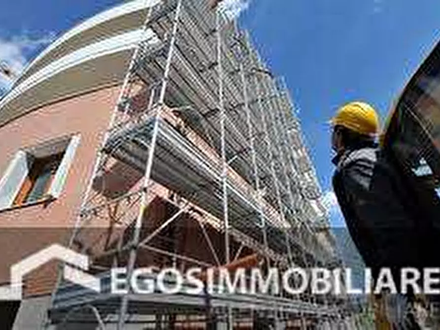 Immagine 5 di Appartamento in vendita  in Piazza Garibaldi a Desenzano Del Garda