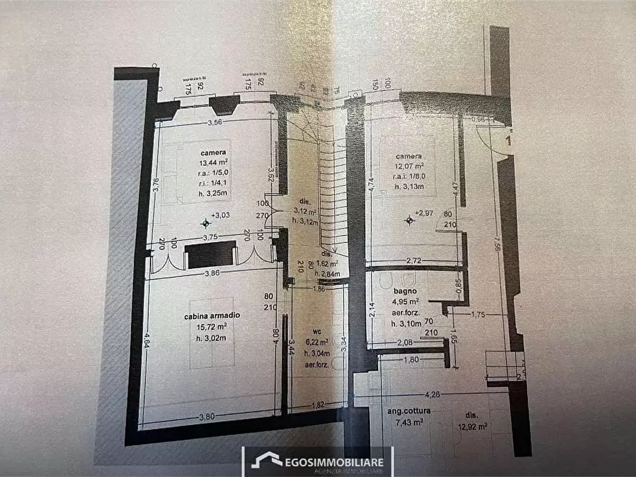 Immagine 7 di Appartamento in vendita  in Piazza Garibaldi a Desenzano Del Garda