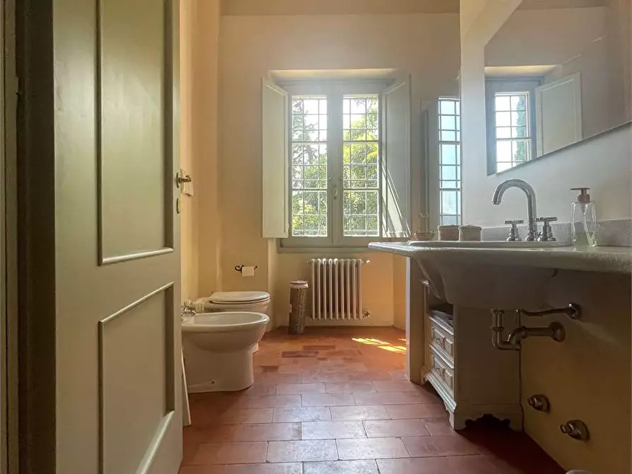 Immagine 29 di Villa in vendita  in Via Roma a Gavardo