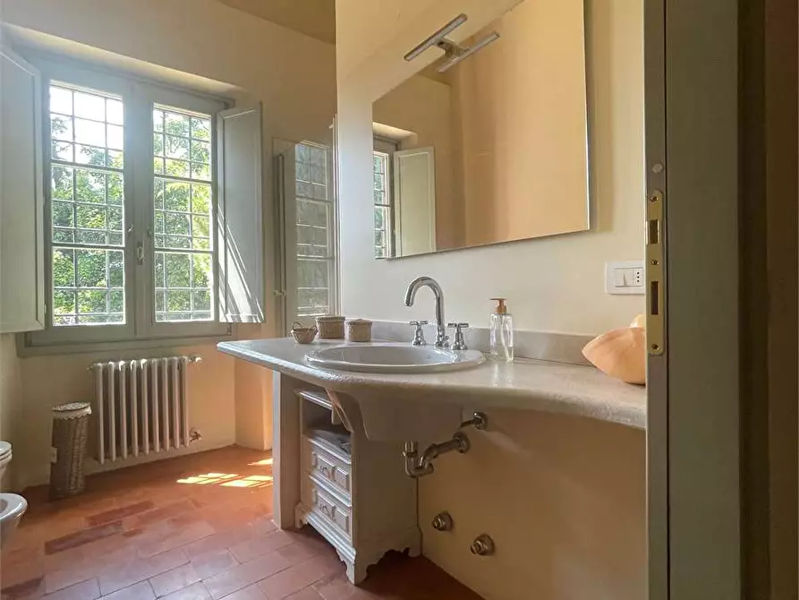 Immagine 43 di Villa in vendita  in Via Roma a Gavardo