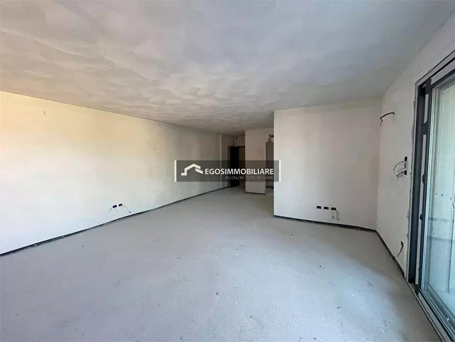 Immagine 22 di Attico in vendita  in Via Sirmione 21 a Desenzano Del Garda