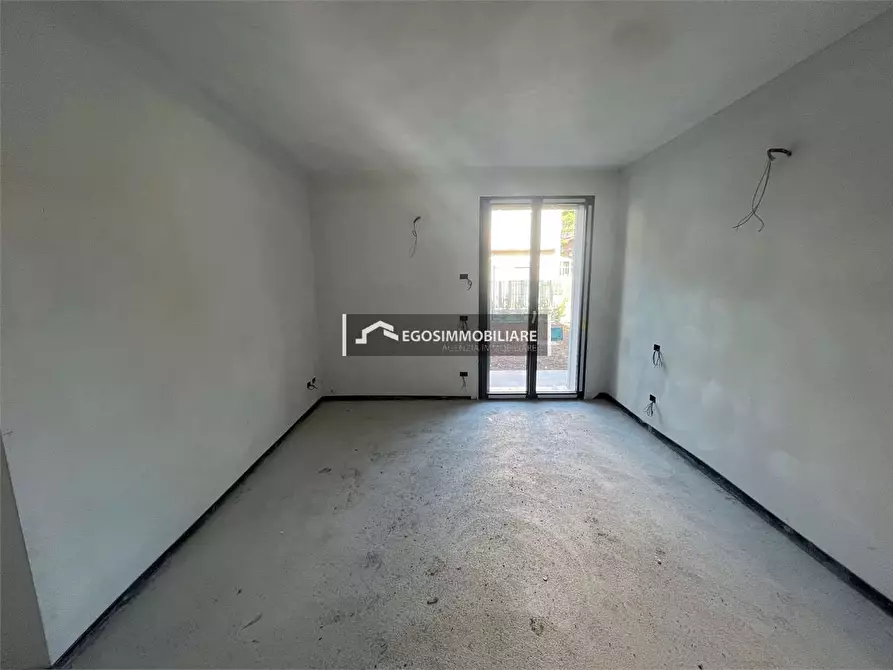 Immagine 34 di Attico in vendita  in Via Sirmione 21 a Desenzano Del Garda