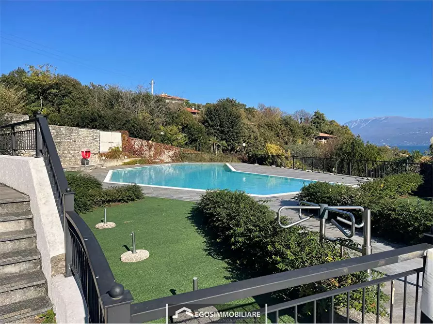 Immagine 10 di Negozio in affitto  in Via S. Faustino a Manerba Del Garda