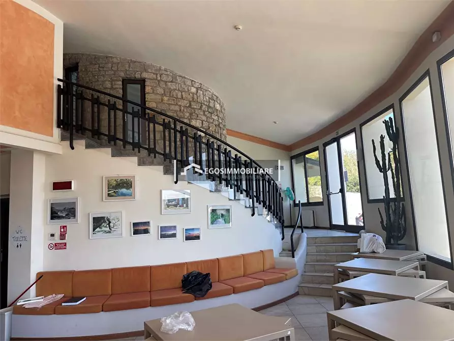 Immagine 14 di Negozio in affitto  in Via S. Faustino a Manerba Del Garda