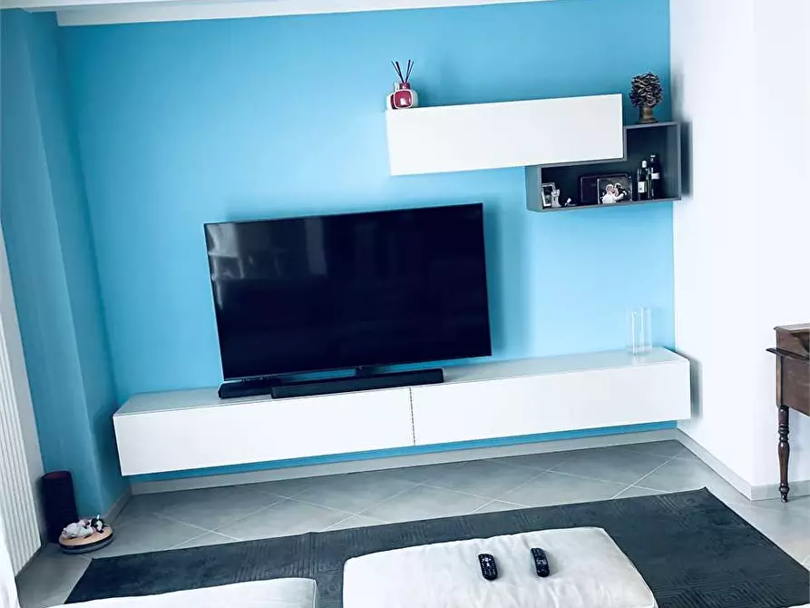 Immagine 8 di Appartamento in affitto  in Via Mezzocolle a Desenzano Del Garda