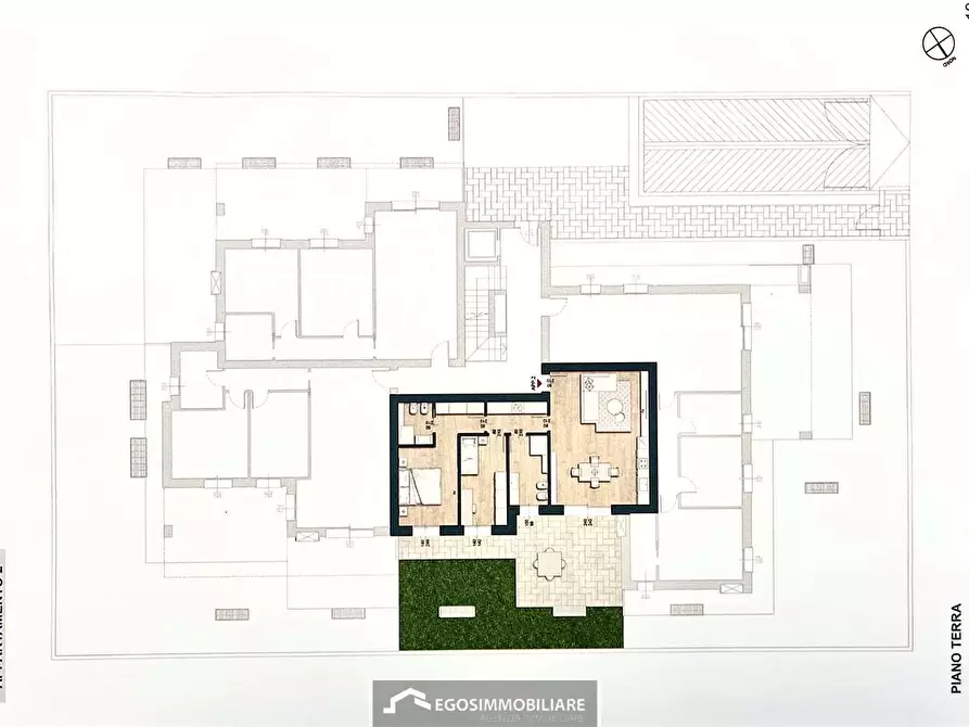 Immagine 5 di Appartamento in vendita  in Via Sirmione 21 a Desenzano Del Garda