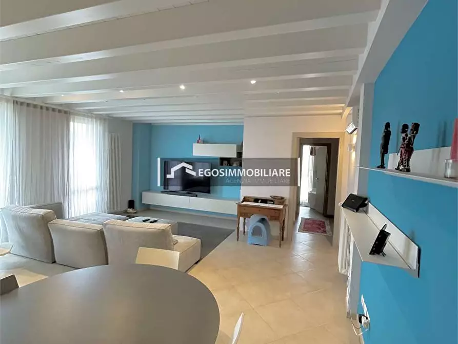 Immagine 3 di Appartamento in affitto  in Via Mezzocolle a Desenzano Del Garda