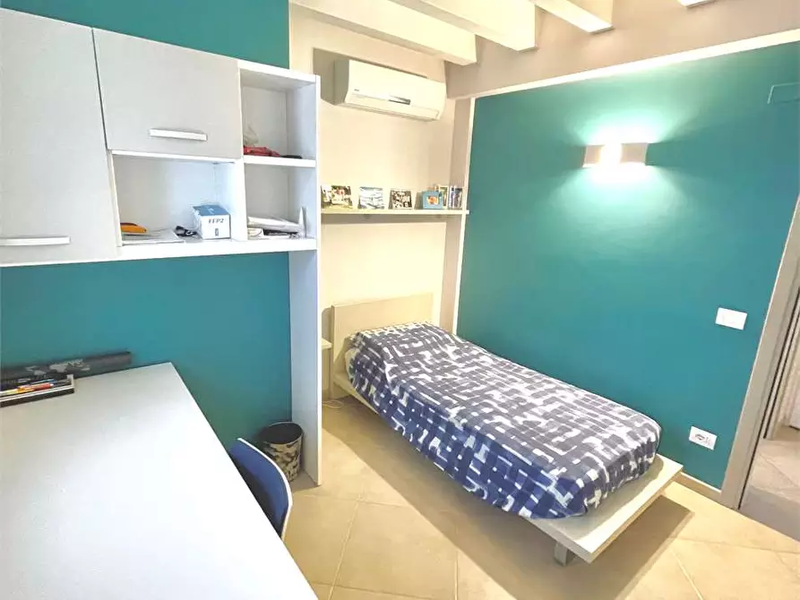 Immagine 15 di Appartamento in affitto  in Via Mezzocolle a Desenzano Del Garda