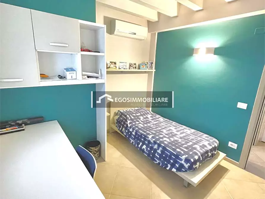 Immagine 15 di Appartamento in affitto  in Via Mezzocolle a Desenzano Del Garda