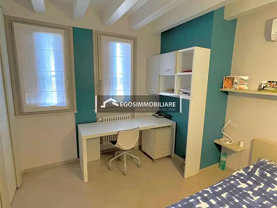 Immagine 17 di Appartamento in affitto  in Via Mezzocolle a Desenzano Del Garda